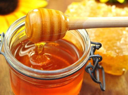 Consumir regulamente mel de abelha ajuda na prevenção da gastrite