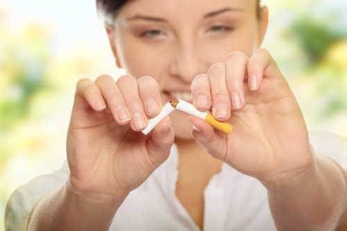 Parar de fumar imediatamente para limpar os pulmões