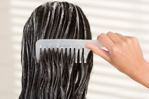 Como regenerar naturalmente o cabelo em apenas 10 dias